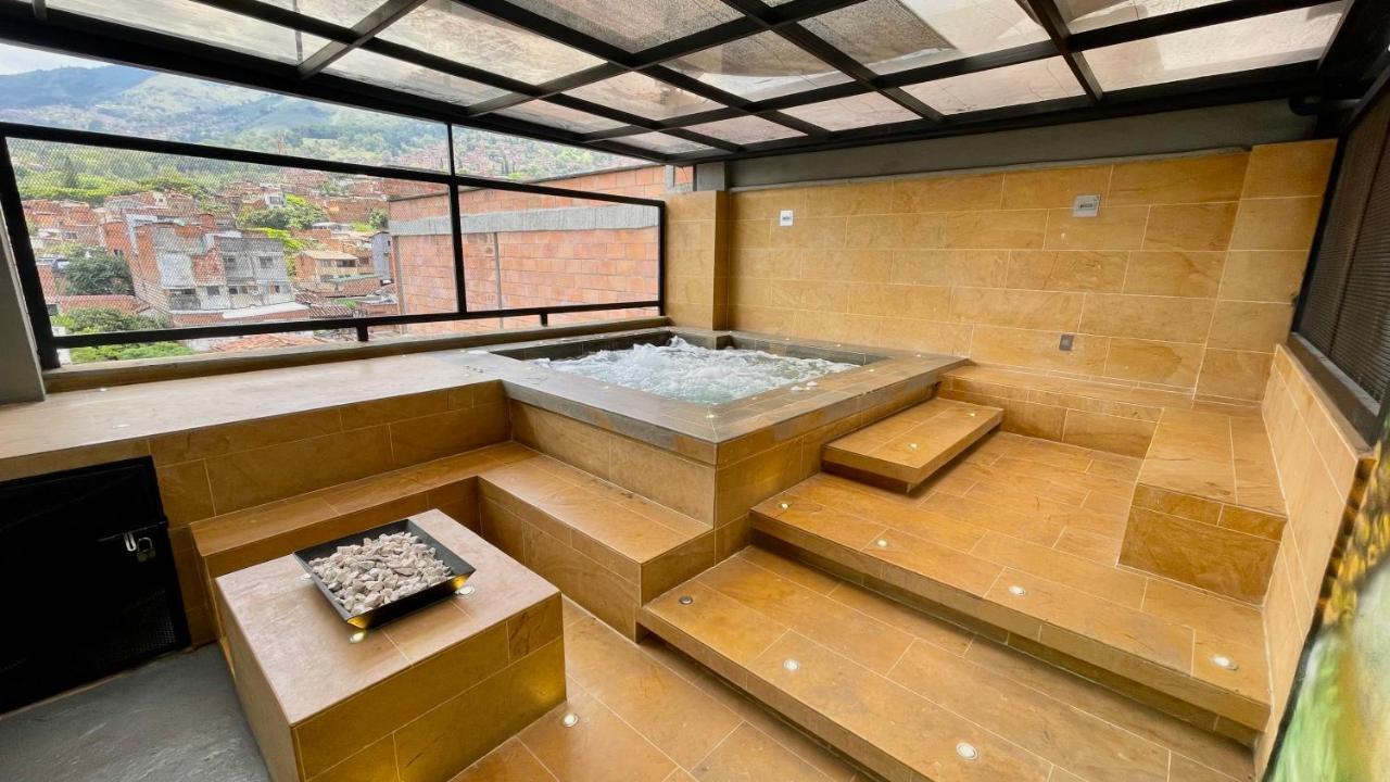 メデジンEdificio Helenaアパートメント エクステリア 写真